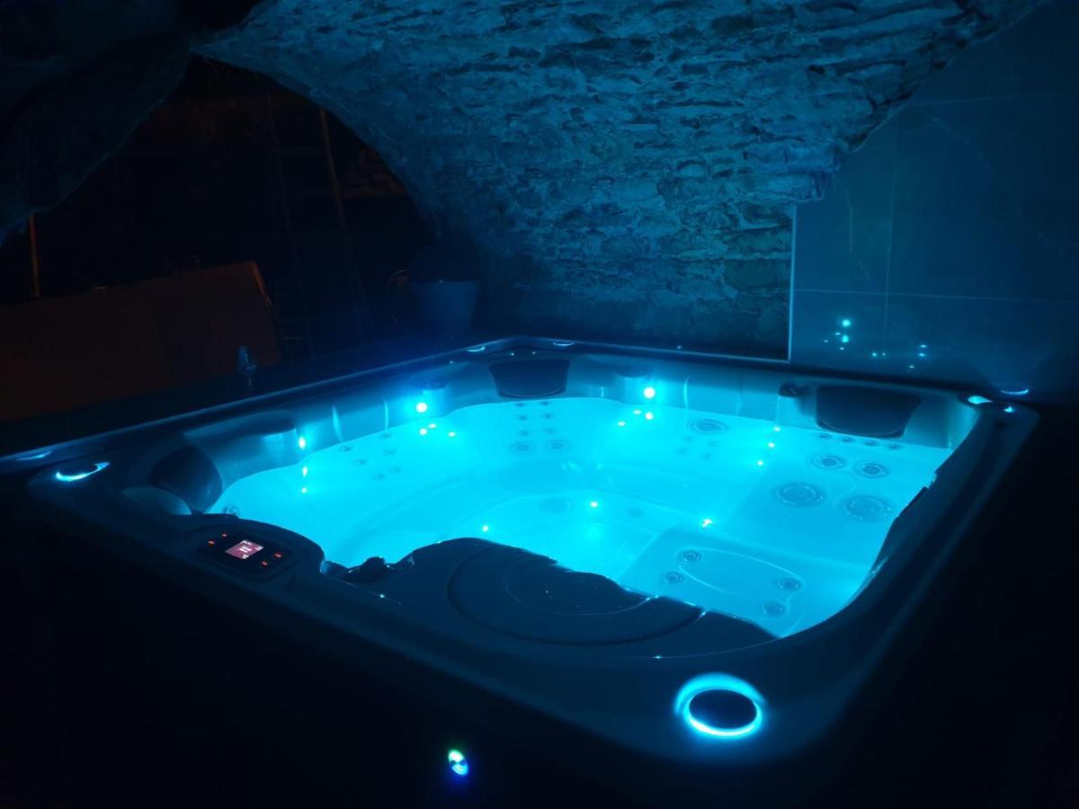 Le Mas Rolland, Piscine Chauffee & Spa - Millau - Gorges Du Tarn Compeyre Εξωτερικό φωτογραφία